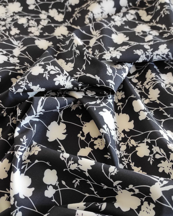 Supersoft czarny